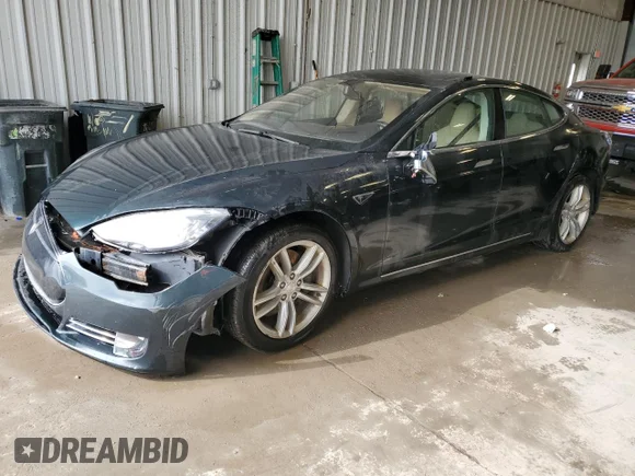 ✅ 2013 Tesla Model S • VIN: 5YJSA1DN1DFP12218 • Lot: 54717725. Listed on Copart with Not provided. Free auction sales archive from the USA and detailed vehicle history report at DreamBid. Image 1.
