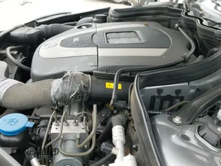 ✅ 2011 Mercedes-Benz E 350 • VIN: WDDKK5GF2BF052536 • Lot: 42257648. Listed on IAAI with 90,730 mi. Free auction sales archive from the USA and detailed vehicle history report at DreamBid. Image 19.