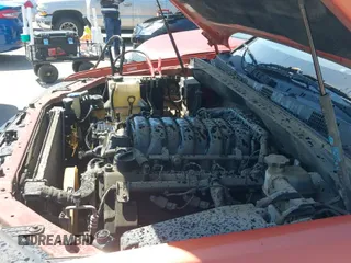 ✅ 2009 Kia Borrego Limited • VIN: KNDJJ742X95020813 • Lot: 41995734. Listed on IAAI with 215,314 mi. Free auction sales archive from the USA and detailed vehicle history report at DreamBid. Image 13.