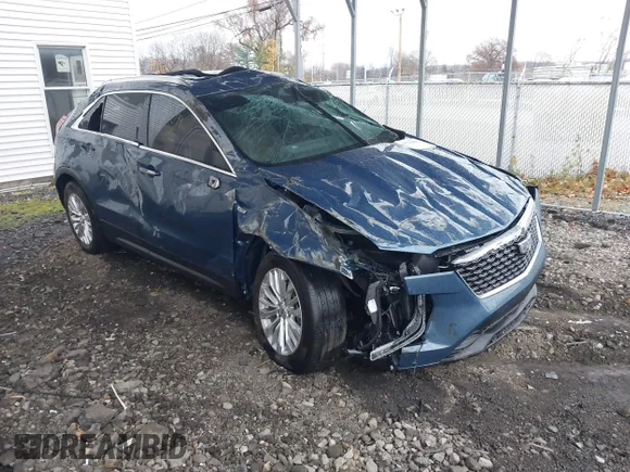 ✅ 2024 Cadillac XT4 AWD Luxury • VIN: 1GYFZBR41RF166789 • Lot: 43728003. Wystawiony na IAAI z przebiegiem 27 746 mil. Bezpłatny archiwum sprzedaży aukcyjnych z USA i szczegółowy raport historii pojazdu na DreamBid. Zdjęcie 1.