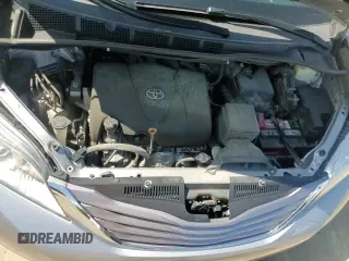 ✅ 2017 Toyota Sienna XLE Auto Access Seat • VIN: 5TDYZ3DC2HS817445 • Lot: 56551795. Wystawiony na Copart z przebiegiem 95 336 mil. Bezpłatny archiwum sprzedaży aukcyjnych z USA i szczegółowy raport historii pojazdu na DreamBid. Zdjęcie 15.