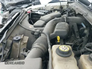 ✅ 2008 Ford F-350 • VIN: 1FDSF30508EB94334 • Lot: 42244786. Listed on IAAI with 279,572 mi. Free auction sales archive from the USA and detailed vehicle history report at DreamBid. Image 12.