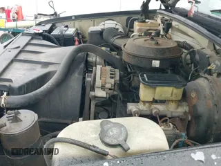 ✅ 1994 Chevrolet Silverado 1500 • VIN: 1GCEC14Z1RZ156973 • Lot: 43303757. Listed on IAAI with 158,070 mi. Free auction sales archive from the USA and detailed vehicle history report at DreamBid. Image 18.