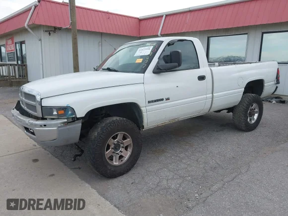 ✅ 2002 Dodge 2500 • VIN: 3B7KF26Z42M309477 • Лот: 41822998. Опубліковано раніше на IAAI з пробігом 201 678 миль. Безкоштовний доступ до архіву аукціонних продажів зі США та докладний звіт про історію автомобіля на DreamBid. Зображення 2.