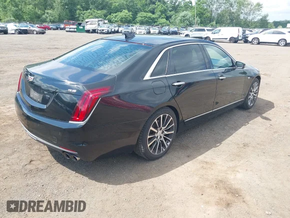 ✅ 2017 Cadillac CT6 Luxury AWD • VIN: 1G6KD5RS1HU156442 • Лот: 42718460. Опубліковано раніше на IAAI з пробігом 174 423 миль. Безкоштовний доступ до архіву аукціонних продажів зі США та докладний звіт про історію автомобіля на DreamBid. Зображення 4.