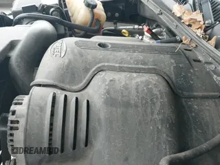 ✅ 2005 GMC Sierra Denali • VIN: 2GTEK63N251100008 • Lot: 41271976. Listed on IAAI with 224,440 mi. Free auction sales archive from the USA and detailed vehicle history report at DreamBid. Image 19.