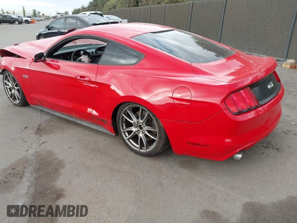 ✅ 2015 Ford Mustang GT Premium • VIN: 1FA6P8CF9F5305227 • Lot: 43395313. Wystawiony na IAAI z przebiegiem 74 730 mil. Bezpłatny archiwum sprzedaży aukcyjnych z USA i szczegółowy raport historii pojazdu na DreamBid. Zdjęcie 3.