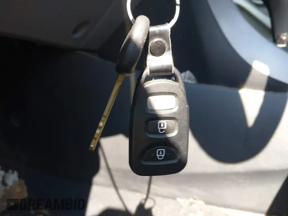 ✅ 2012 Hyundai Elantra GLS • VIN: KMHDH4AE2CU380379 • Lot: 43136010. Listed on IAAI with 130,204 mi. Free auction sales archive from the USA and detailed vehicle history report at DreamBid. Image 11.