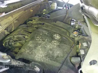 ✅ 2017 Toyota Highlander XLE • VIN: 5TDKZRFH0HS513497 • Lot: 42242421. Listed on IAAI with 161,286 mi. Free auction sales archive from the USA and detailed vehicle history report at DreamBid. Image 19.