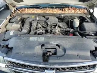 ✅ 2006 Chevrolet Silverado 2500HD LT3 • VIN: 1GCHK23D26F196410 • Lot: 83254394. Wystawiony na Copart z przebiegiem 491 323 mil. Bezpłatny archiwum sprzedaży aukcyjnych z USA i szczegółowy raport historii pojazdu na DreamBid. Zdjęcie 13.