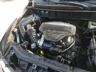 ✅ 2018 Cadillac XT5 Premium Luxury AWD • VIN: 1GYKNFRS9JZ209021 • Лот: 92052025. Опубликован ранее на Copart с пробегом 81 524 миль. Бесплатный доступ к архиву аукционных продаж из США и подробный отчёт об истории автомобиля на DreamBid. Изображение 15.