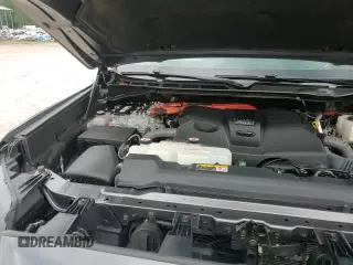 ✅ 2023 Toyota Sequoia SR5 • VIN: 7SVAAABA5PX008924 • Лот: 84015525. Опубликован ранее на Copart с пробегом 100 238 миль. Бесплатный доступ к архиву аукционных продаж из США и подробный отчёт об истории автомобиля на DreamBid. Изображение 14.