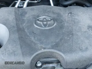 ✅ 2020 Toyota Highlander Hybrid Limited • VIN: 5TDXBRCH4LS013642 • Lot: 41315304. Listed on IAAI with 38,646 mi. Free auction sales archive from the USA and detailed vehicle history report at DreamBid. Image 24.