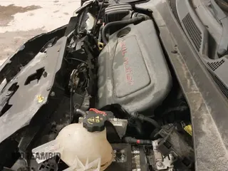 ✅ 2018 Jeep Compass Latitude • VIN: 3C4NJDBB2JT402261 • Lot: 43663748. Listed on IAAI with 124,976 mi. Free auction sales archive from the USA and detailed vehicle history report at DreamBid. Image 19.