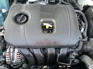 ✅ 2024 Kia Seltos S • VIN: KNDEUCAA2R7663724 • Лот: 82125625. Опубликован ранее на Copart с пробегом 15 135 миль. Бесплатный доступ к архиву аукционных продаж из США и подробный отчёт об истории автомобиля на DreamBid. Изображение 16.