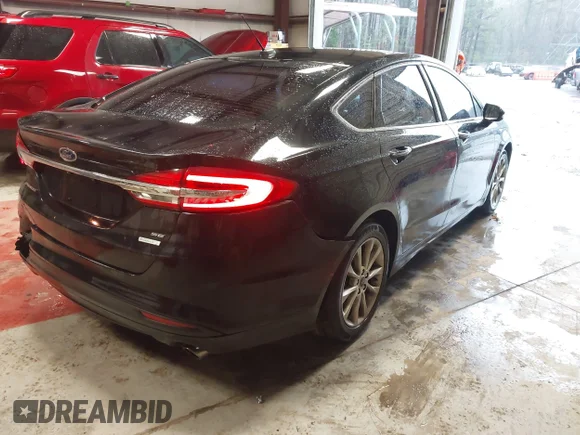 ✅ 2017 Ford Fusion SE • VIN: 3FA6P0HD7HR154218 • Лот: 44620345. Опубліковано раніше на IAAI з пробігом 132 278 миль. Безкоштовний доступ до архіву аукціонних продажів зі США та докладний звіт про історію автомобіля на DreamBid. Зображення 4.