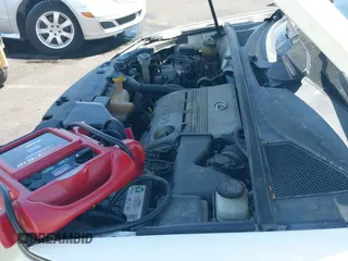 ✅ 2006 Lexus RX 330 • VIN: JTJGA31U760063973 • Лот: 43097529. Опубликован ранее на IAAI с пробегом 240 415 миль. Бесплатный доступ к архиву аукционных продаж из США и подробный отчёт об истории автомобиля на DreamBid. Изображение 15.