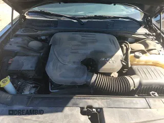 2018 Dodge Challenger SXT Plus с VIN 2C3CDZAG4JH271033, выставлен на аукционе Copart как лот 86095055 с пробегом 69 829 миль миль и Списание • Salvage title. История ставок и продаж доступна на DreamBid. Изображение 15.