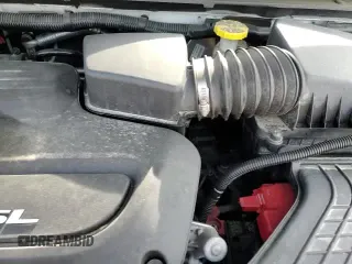 ✅ 2018 Chrysler Pacifica LX • VIN: 2C4RC1CG0JR130445 • Lot: 68556565. Wystawiony na Copart z przebiegiem 136 284 mil. Bezpłatny archiwum sprzedaży aukcyjnych z USA i szczegółowy raport historii pojazdu na DreamBid. Zdjęcie 16.