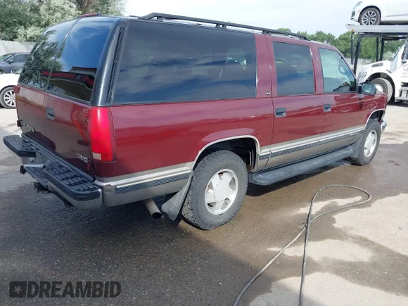 ✅ 1998 GMC Suburban • VIN: 1GKFK16R7WJ705773 • Lot: 42650066. Wystawiony na IAAI z przebiegiem 202 036 mil. Bezpłatny archiwum sprzedaży aukcyjnych z USA i szczegółowy raport historii pojazdu na DreamBid. Zdjęcie 4.