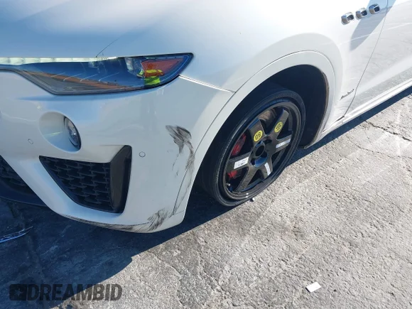 ✅ 2020 Maserati Levante S GranSport • VIN: ZN661YUSXLX355057 • Лот: 43928362. Опубліковано раніше на IAAI з пробігом 38 063 миль. Безкоштовний доступ до архіву аукціонних продажів зі США та докладний звіт про історію автомобіля на DreamBid. Зображення 6.