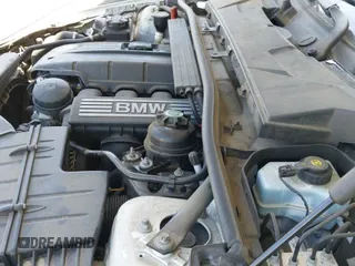 ✅ 2011 BMW 3 Series 328i • VIN: WBAPH5G54BNM71450 • Lot: 42282078. Listed on IAAI with 173,314 mi. Free auction sales archive from the USA and detailed vehicle history report at DreamBid. Image 19.