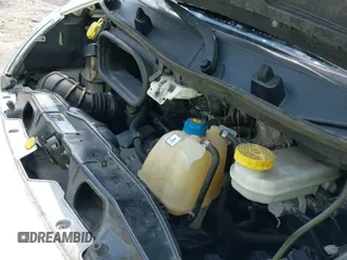 ✅ 2019 Ram ProMaster Cargo • VIN: 3C6TRVDG1KE557895 • Lot: 42919039. Wystawiony na IAAI z przebiegiem 360 694 mil. Bezpłatny archiwum sprzedaży aukcyjnych z USA i szczegółowy raport historii pojazdu na DreamBid. Zdjęcie 19.