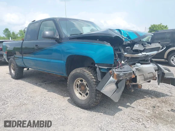 ✅ 2006 Chevrolet Silverado 2500HD LT1 • VIN: 1GCHK29U86E172450 • Lot: 42425788. Listed on IAAI with 296,165 mi. Free auction sales archive from the USA and detailed vehicle history report at DreamBid. Image 1.