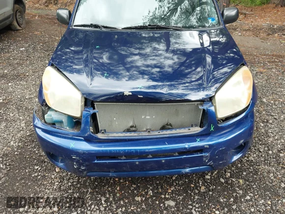 ✅ 2001 Toyota RAV4 • VIN: JTEGH20V710022220 • Lot: 45399821. Wystawiony na IAAI z przebiegiem 214 388 mil. Bezpłatny archiwum sprzedaży aukcyjnych z USA i szczegółowy raport historii pojazdu na DreamBid. Zdjęcie 6.