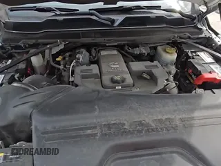 ✅ 2021 Ram 2500 Laramie • VIN: 3C6UR5FL2MG632108 • Lot: 71697695. Wystawiony na Copart z przebiegiem 75 915 mil. Bezpłatny archiwum sprzedaży aukcyjnych z USA i szczegółowy raport historii pojazdu na DreamBid. Zdjęcie 14.