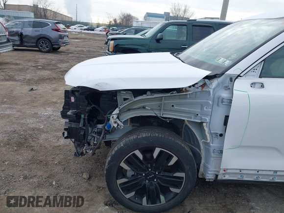 ✅ 2023 Kia Telluride SX • VIN: 5XYP54GC5PG327845 • Lot: 44319192. Wystawiony na IAAI z przebiegiem 31 292 mil. Bezpłatny archiwum sprzedaży aukcyjnych z USA i szczegółowy raport historii pojazdu na DreamBid. Zdjęcie 6.