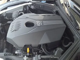 ✅ 2023 Genesis G70 2.0T • VIN: KMTG34TA5PU121225 • Lot: 41918885. Listed on IAAI with 25,082 mi. Free auction sales archive from the USA and detailed vehicle history report at DreamBid. Image 20.