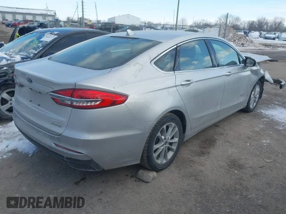 ✅ 2019 Ford Fusion SEL • VIN: 3FA6P0MUXKR167929 • Lot: 44285051. Listed on IAAI with 46,874 mi. Free auction sales archive from the USA and detailed vehicle history report at DreamBid. Image 4.