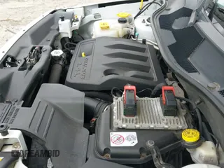 ✅ 2016 Jeep Patriot Latitude • VIN: 1C4NJRFB3GD552322 • Lot: 43033627. Wystawiony na IAAI z przebiegiem 125 584 mil. Bezpłatny archiwum sprzedaży aukcyjnych z USA i szczegółowy raport historii pojazdu na DreamBid. Zdjęcie 19.