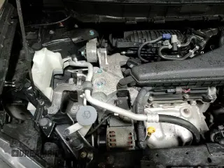 ✅ 2017 Nissan Rogue SV • VIN: JN8AT2MT8HW152732 • Lot: 93235715. Listed on Copart with 133,782 mi. Free auction sales archive from the USA and detailed vehicle history report at DreamBid. Image 15.