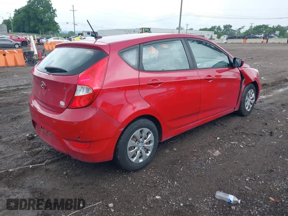✅ 2017 Hyundai Accent SE • VIN: KMHCT5AE6HU350017 • Лот: 45182586. Опубліковано раніше на IAAI з пробігом 163 421 миль. Безкоштовний доступ до архіву аукціонних продажів зі США та докладний звіт про історію автомобіля на DreamBid. Зображення 4.