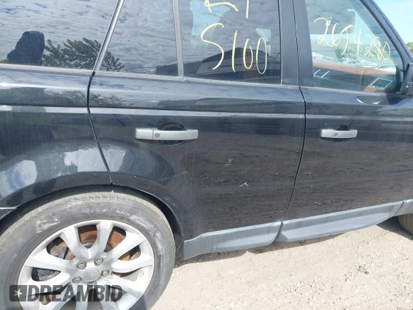 ✅ 2011 Land Rover Range Rover Sport SC • VIN: SALSH2E43BA261024 • Lot: 45140209. Listed on IAAI with Not provided. Free auction sales archive from the USA and detailed vehicle history report at DreamBid. Image 6.