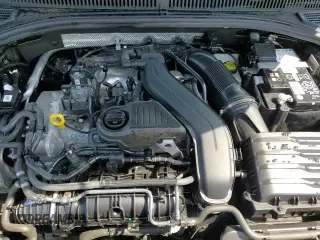 ✅ 2024 Volkswagen Jetta SEL • VIN: 3VWGM7BU6RM035290 • Лот: 62131065. Опубликован ранее на Copart с пробегом 23 067 миль. Бесплатный доступ к архиву аукционных продаж из США и подробный отчёт об истории автомобиля на DreamBid. Изображение 15.