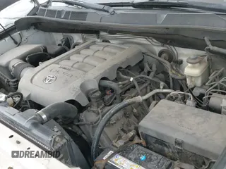 ✅ 2007 Toyota Tundra SR5 • VIN: 5TBEV54107S470987 • Lot: 43451656. Listed on IAAI with 294,959 mi. Free auction sales archive from the USA and detailed vehicle history report at DreamBid. Image 19.