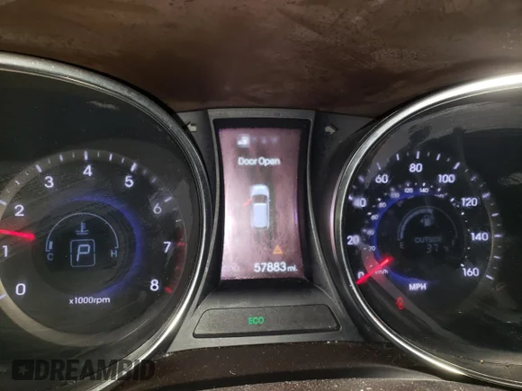 ✅ 2016 Hyundai Santa Fe • VIN: 5XYZU3LB7GG378895 • Lot: 37972593. Wystawiony na Copart z przebiegiem 57 883 mil. Bezpłatny archiwum sprzedaży aukcyjnych z USA i szczegółowy raport historii pojazdu na DreamBid. Zdjęcie 9.