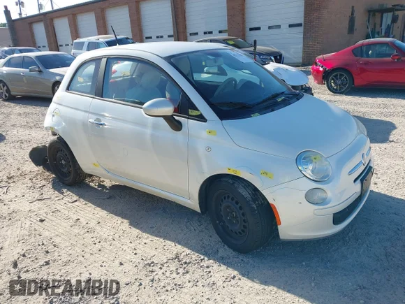 ✅ 2012 FIAT 500 Pop • VIN: 3C3CFFAR6CT330300 • Lot: 45112587. Wystawiony na IAAI z przebiegiem 144 875 mil. Bezpłatny archiwum sprzedaży aukcyjnych z USA i szczegółowy raport historii pojazdu na DreamBid. Zdjęcie 1.