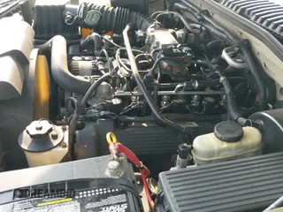 ✅ 2004 Mercury Mountaineer Convenience • VIN: 4M2DU86W34UJ05625 • Lot: 42891668. Listed on IAAI with 181,453 mi. Free auction sales archive from the USA and detailed vehicle history report at DreamBid. Image 13.