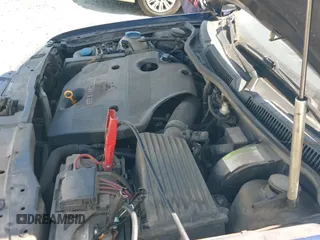 ✅ 2003 Volkswagen Jetta • VIN: WVWSP61J53W191690 • Lot: 42017902. Wystawiony na IAAI z przebiegiem 329 709 mil. Bezpłatny archiwum sprzedaży aukcyjnych z USA i szczegółowy raport historii pojazdu na DreamBid. Zdjęcie 12.