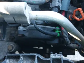 ✅ 2006 Saturn VUE • VIN: 5GZCZ63466S875860 • Lot: 41437393. Wystawiony na IAAI z przebiegiem 225 010 mil. Bezpłatny archiwum sprzedaży aukcyjnych z USA i szczegółowy raport historii pojazdu na DreamBid. Zdjęcie 12.