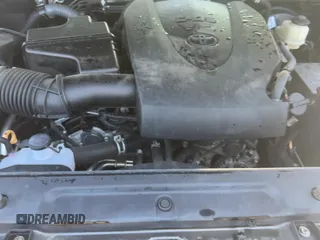 ✅ 2017 Toyota Tacoma SR5 • VIN: 3TMBZ5DNXHM011632 • Lot: 80529625. Wystawiony na Copart z przebiegiem 97 495 mil. Bezpłatny archiwum sprzedaży aukcyjnych z USA i szczegółowy raport historii pojazdu na DreamBid. Zdjęcie 11.