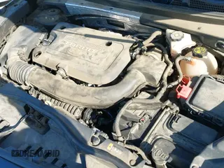 ✅ 2020 Cadillac XT4 FWD Sport • VIN: 1GYFZER49LF021475 • Lot: 41962892. Wystawiony na IAAI z przebiegiem 41 603 mil. Bezpłatny archiwum sprzedaży aukcyjnych z USA i szczegółowy raport historii pojazdu na DreamBid. Zdjęcie 19.