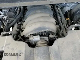 ✅ 2018 GMC Yukon SLE • VIN: 1GKS2AKC3JR285004 • Lot: 55763005. Listed on Copart with 121,717 mi. Free auction sales archive from the USA and detailed vehicle history report at DreamBid. Image 13.