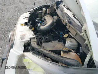 ✅ 2018 Ford Transit • VIN: 1FTYE1ZM2JKB20887 • Лот: 42060582. Опубликован ранее на IAAI с пробегом 257 476 миль. Бесплатный доступ к архиву аукционных продаж из США и подробный отчёт об истории автомобиля на DreamBid. Изображение 18.