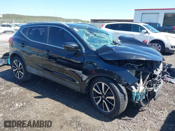 ✅ 2017 Nissan Rogue S • VIN: JN1BJ1CR5HW102668 • Lot: 44763644. Listed on IAAI with Not provided. Free auction sales archive from the USA and detailed vehicle history report at DreamBid. Image 1.