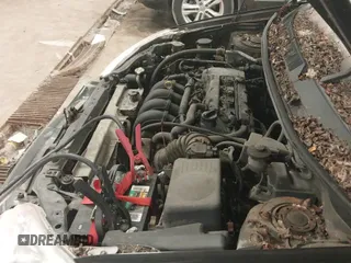 ✅ 2003 Toyota Matrix Std • VIN: 2T1KR32E53C013958 • Lot: 42721397. Wystawiony na IAAI z przebiegiem 296 723 mil. Bezpłatny archiwum sprzedaży aukcyjnych z USA i szczegółowy raport historii pojazdu na DreamBid. Zdjęcie 12.